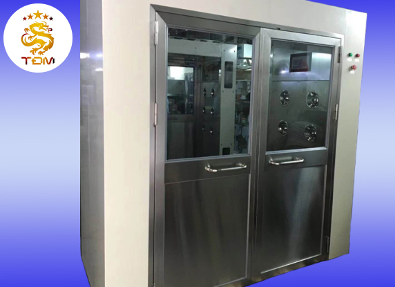 PHÒNG TẮM KHÍ ĐÔI MỞ CỬA VUÔNG GÓC